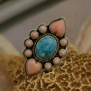 *SOLD* Native pink conch heart & Kingman cluster ring.
